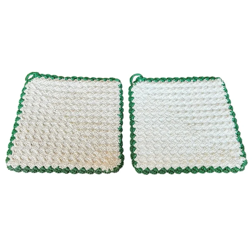 VTG Set of 2 Handmade Crochet Hot Pad Pot Holders Retro Green 5”